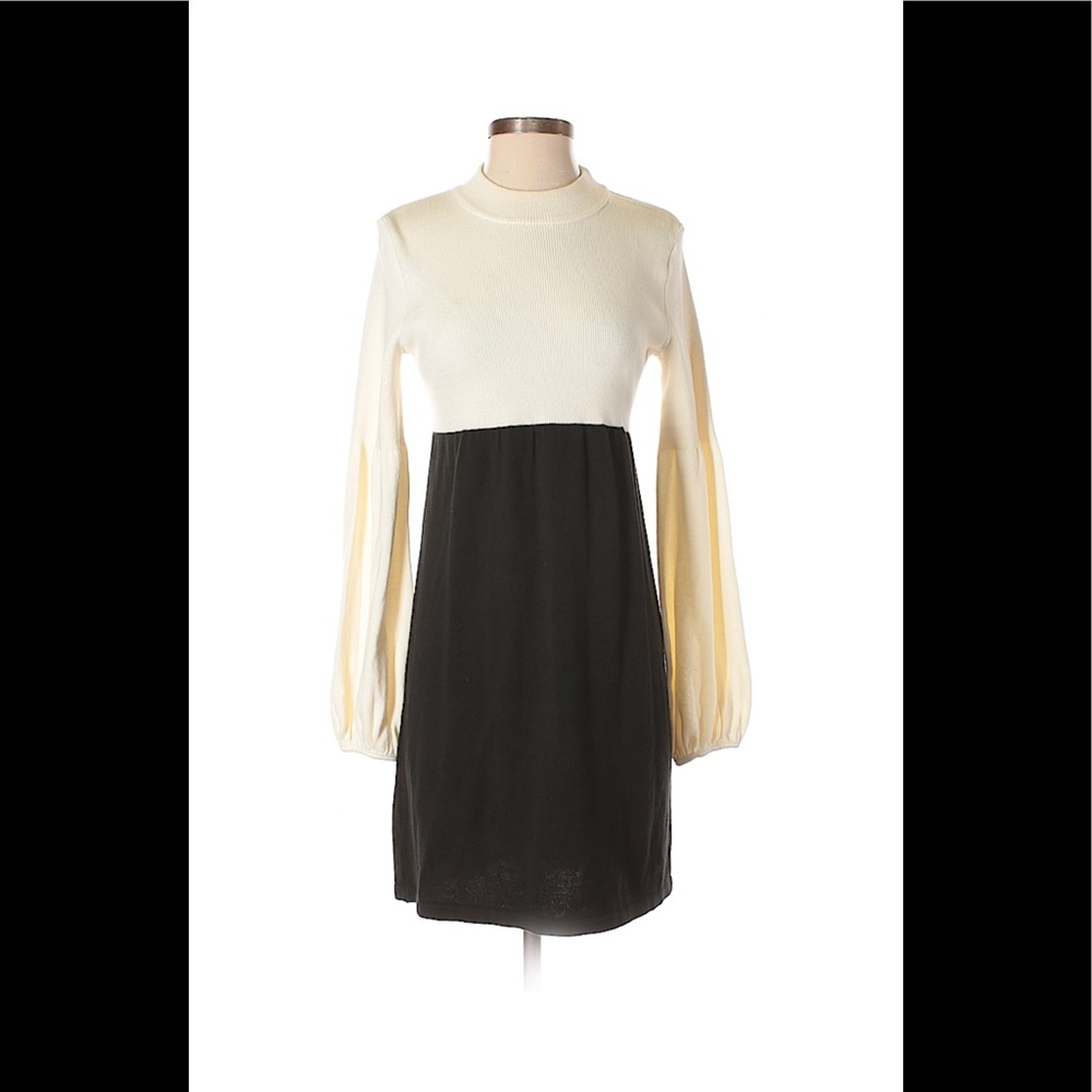 Laundry by Design black and white sweater dress